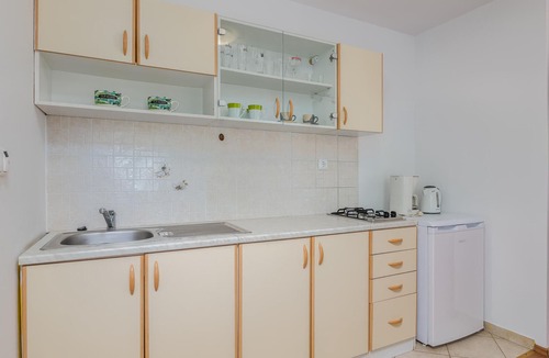 Malinska-Dubasnica Apartment | Amazing apartment in Malinska Dubasnica with WiFi