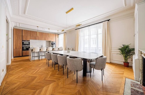 Porte-Dauphine Apartment | Amazing Apartment # 5bedrooms #paris 16 #trocadero