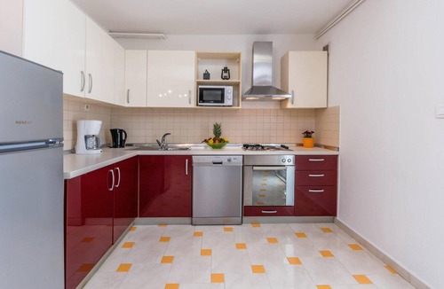 Donje Rastane Apartment | Amazing apartment in Donje Rastane