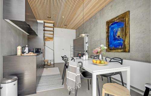 Aarhus C Apartment | Amazing Apartment In Aarhus C With Wifi