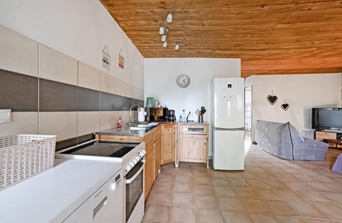 Codognan Apartment | Amazing apartment in Codognan