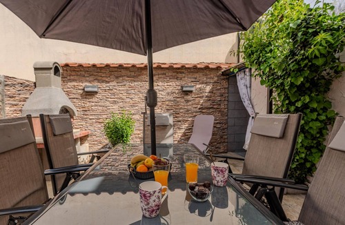 Ribarica Apartment | Amazing apartment in Cesarica with kitchen