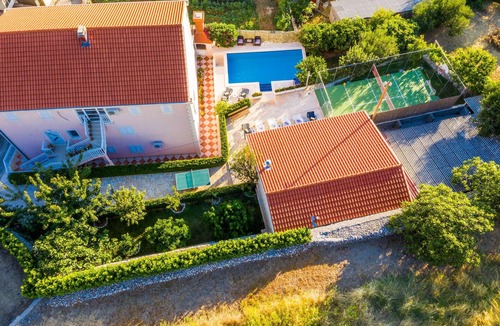 Vodovađa Apartment | Amazing apartment in Dubravka with sauna