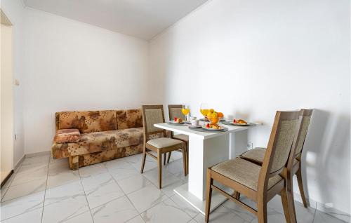 Dubrovacko Primorje Apartment | Amazing Apartment In Dubravica