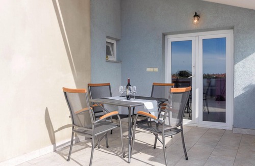 Valbandon Apartment | Amazing apartment in Fazana with WiFi