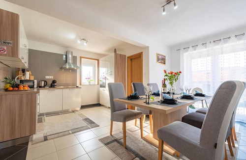 Gracac Apartment | Amazing apartment in Gracac