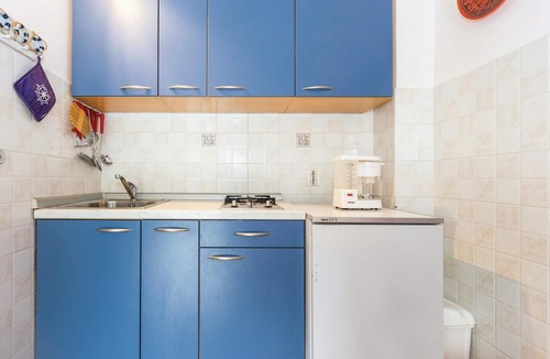 Smrika Apartment | Amazing apartment in Jadranovo with WiFi