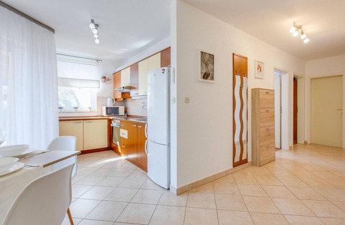 Vantacici Apartment | Amazing apartment in Vantacici