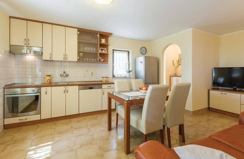 Kanfanar Apartment | Amazing apartment in Kanfanar with WiFi