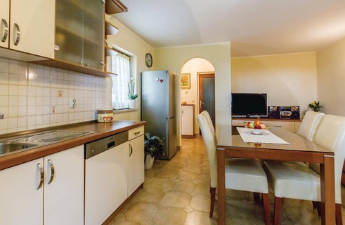Kanfanar Apartment | Amazing apartment in Kanfanar with WiFi