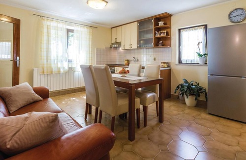 Kanfanar Apartment | Amazing apartment in Kanfanar with WiFi