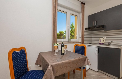 Bratus Apartment | Amazing apartment in Krvavica