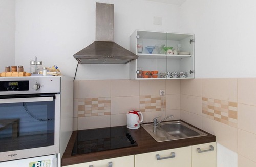 Klek Apartment | Amazing apartment in Klek with house sea view
