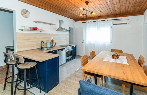 Klek Apartment | Amazing apartment in Klek with WiFi