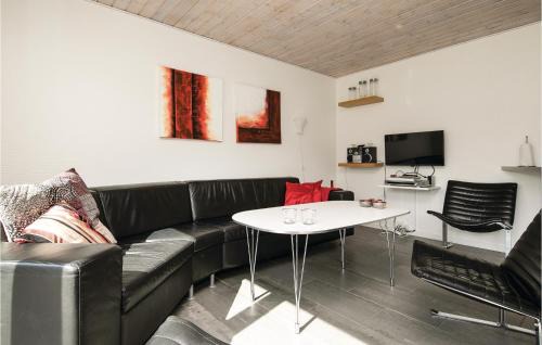 Lokken Apartment | Amazing Apartment In Løkken With Wifi