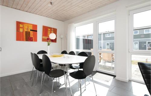 Lokken Apartment | Amazing Apartment In Løkken With Wifi