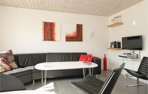 Lokken Apartment | Amazing Apartment In Løkken With Wifi