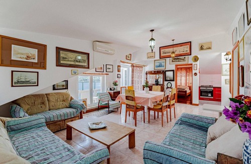 Lumbarda Apartment | Amazing apartment in Lumbarda with WiFi