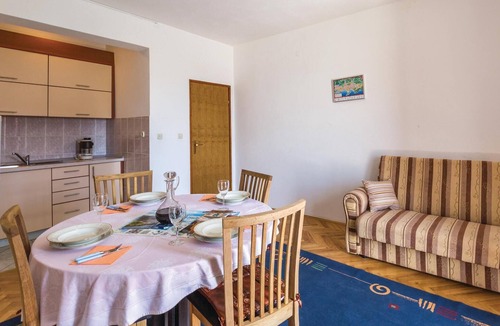 Zelenka Apartment | Amazing apartment in Makarska with house sea view