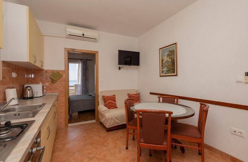 Veliko Brdo Apartment | Amazing apartment in Makarska with WiFi
