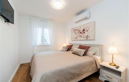 Kolan Apartment | Amazing Apartment In Mandre