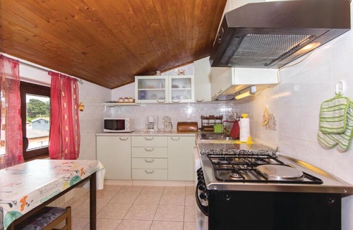 Valdebek Apartment | Amazing apartment in Pula with 3 Bedrooms and WiFi