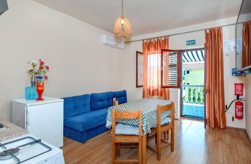 Grebastica Apartment | Amazing apartment in Sibenik with WiFi