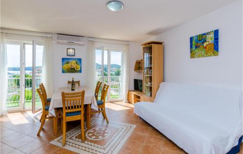 Slano Apartment | Amazing Apartment In Slano With Wifi