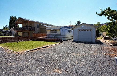 Sunland Estates House | Amazing base camp in a desert oasis