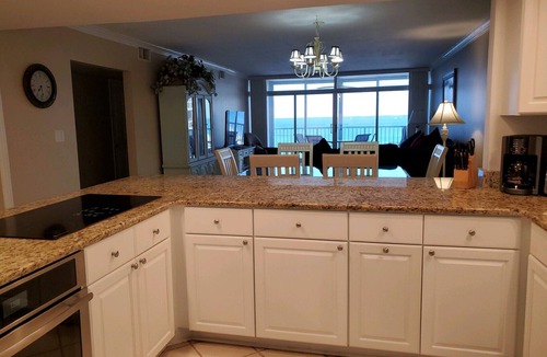 Holiday Isle Condo | Amazing Beachfront Destin Condo With Ocean Views from All Rooms