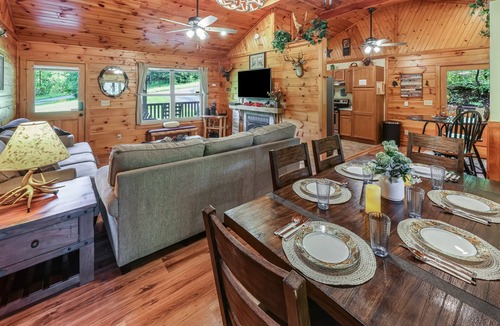 Sevierville Cabin | Amazing & beautiful with huge yard for kids to play with outdoor games, fire pit