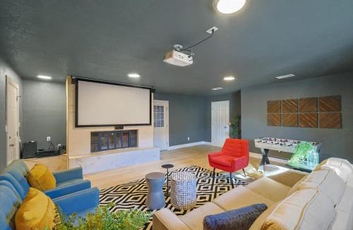 Plano House | Amazing Big Home - Cinema Room Pool and Jacuzzi