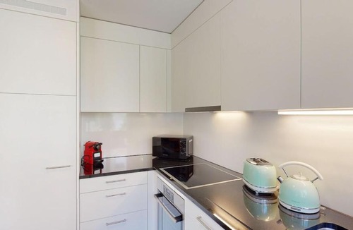 District 6 Apartment | Amazing big studio in the city center - Sun 7