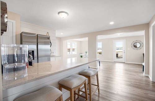 Sunrise Beach House | Amazing Decks, Sunsets & Lake Days