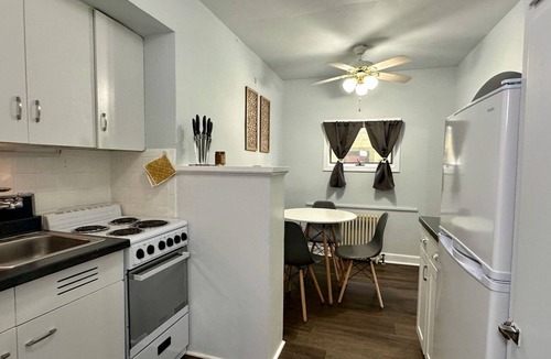 Mount Vernon Apartment | Amazing Downtown Location! Quiet & Spacious!