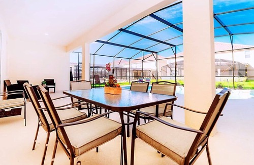 Loughman Villa | Amazing Dream Solterra Villa - DISNEY/CLUB/POOL/SPA by RedAwning