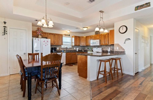 Cedar Lane House | Amazing Fishing on Caney Creek w/Pool!