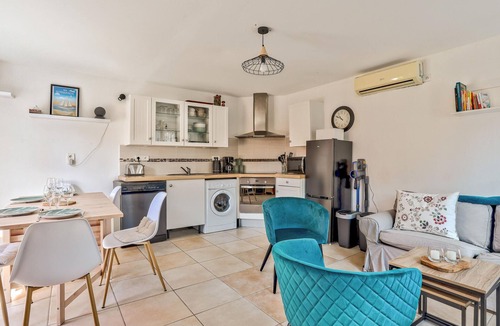 Quettreville-sur-Sienne House | Amazing home in Quettreville-sur-Sienn with WiFi