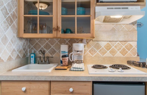 Daytona Beach Shores Resort | Amazing Freshly Updated Ocean Front Studio! Sleeps 4! SPRING MEGA SALE!