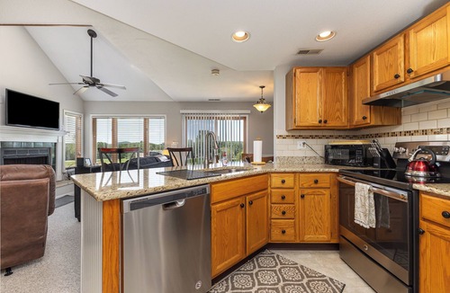 The Galena Territory Villa | Amazing Golf Views, Fireplace & Pool Access!