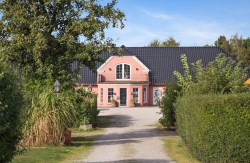 Udsholt House | Amazing holiday home with terrace