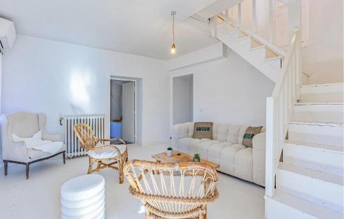 Rouet House | Amazing Home In Le Rouet