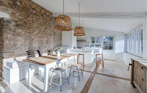Rouet House | Amazing Home In Le Rouet
