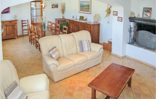 Sainte-Croix-a-Lauze House | Amazing Home In Sainte Croix-À-Lauze