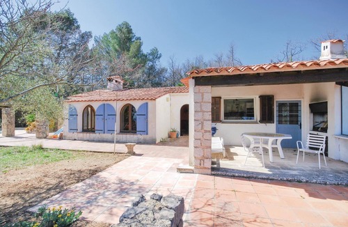 Bagnols-en-Foret House | Amazing home in Bagnols en Foret