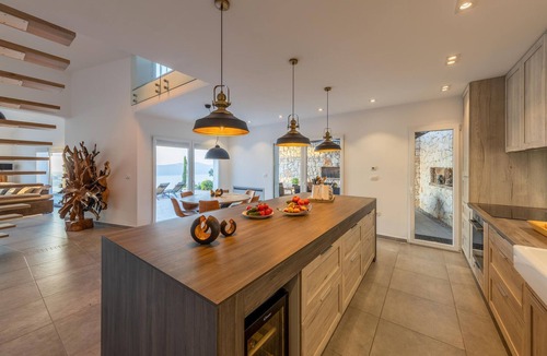 Sveta Jelena House | Amazing home in Moscenicka draga with sauna