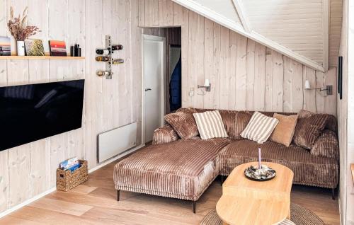 Jerup House | Amazing Home In Ålbæk With Wifi
