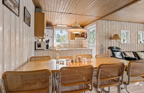 Oster Somarken House | Amazing home in Aakirkeby with kitchen