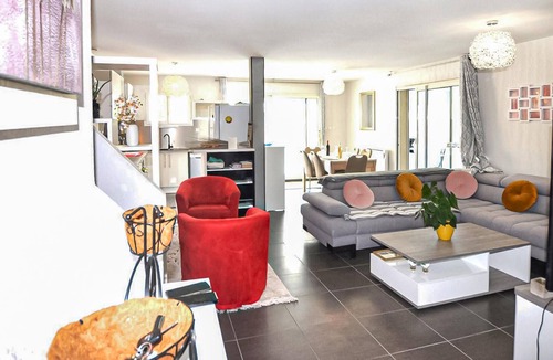 Alenya House | Amazing home in Alénya