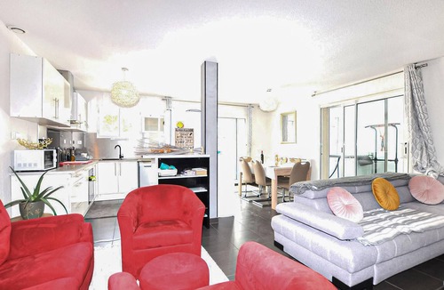 Alenya House | Amazing home in Alénya
